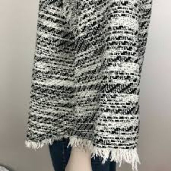 Pre-loved IRO Licia Black & Ivory Tweed Popover Sweater - Women's 40 - Picture 5 of 7